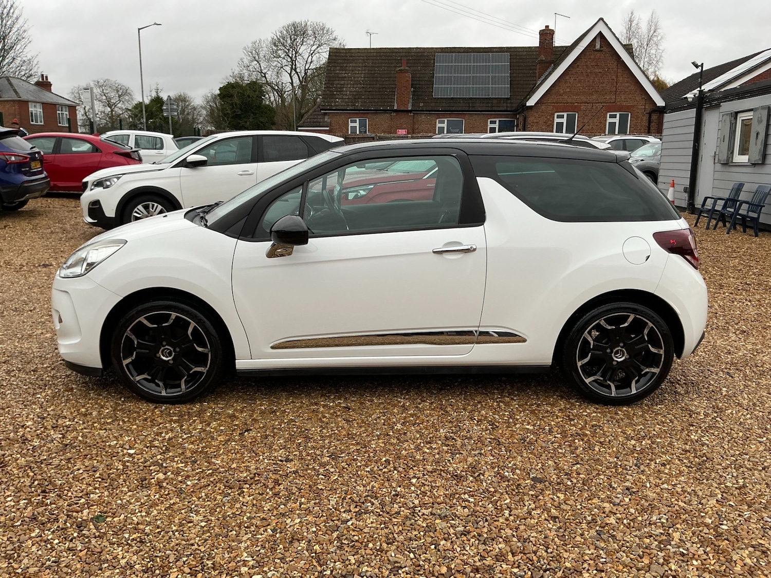 Used Citroen DS3 2013 for sale - 76807066: Photo 14