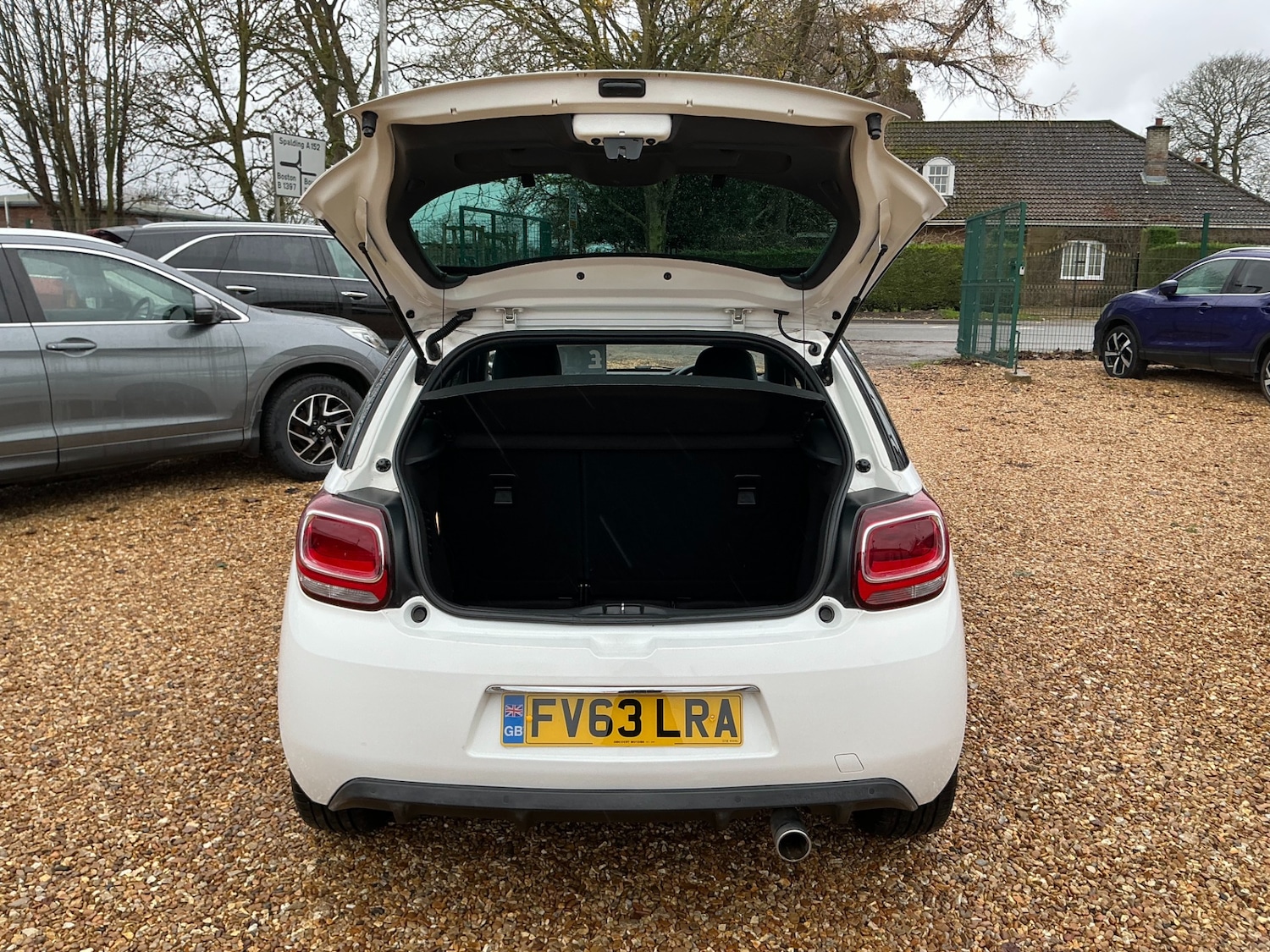 Used Citroen DS3 2013 for sale - 76807066: Photo 9