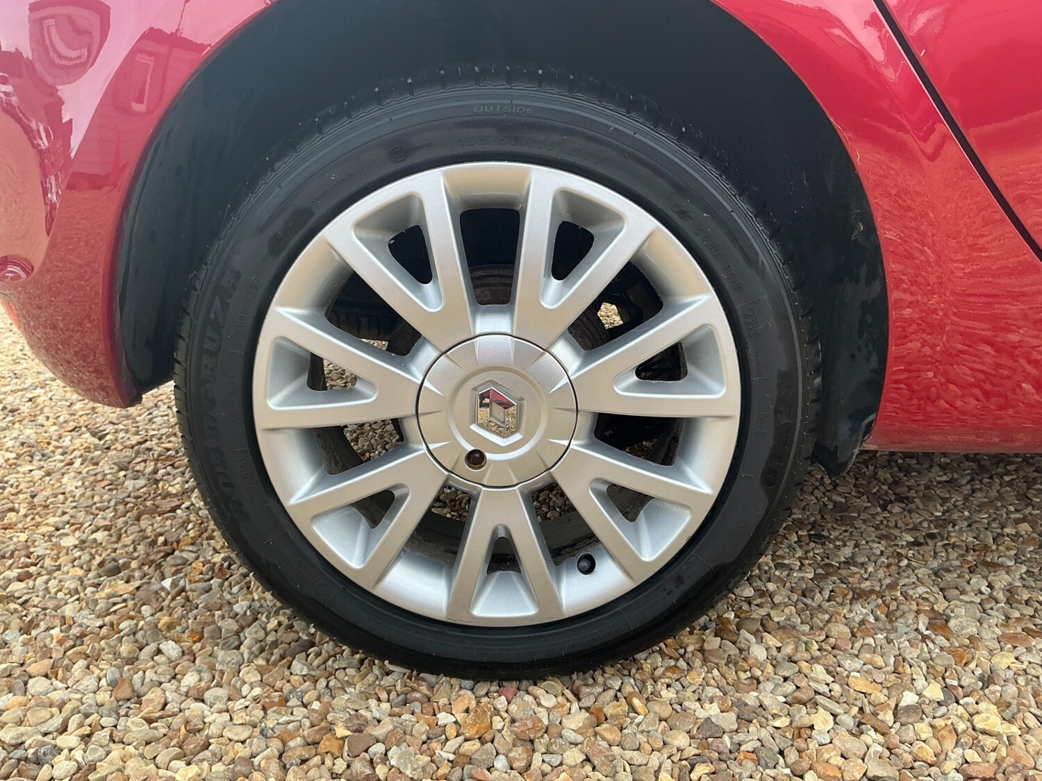 Used Renault Clio 2010 for sale - 76231857: Photo 22