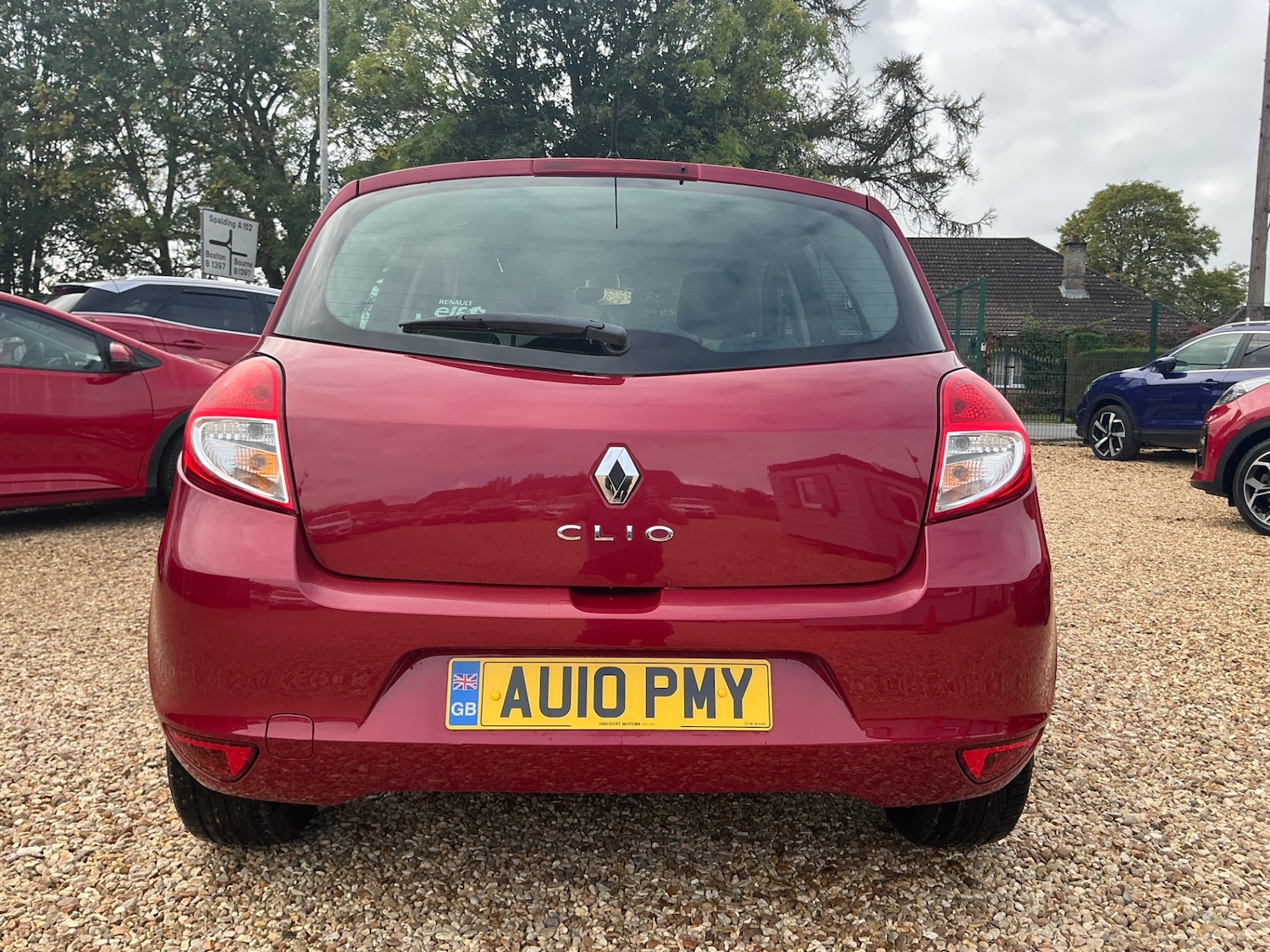 Used Renault Clio 2010 for sale - 76231857: Photo 9