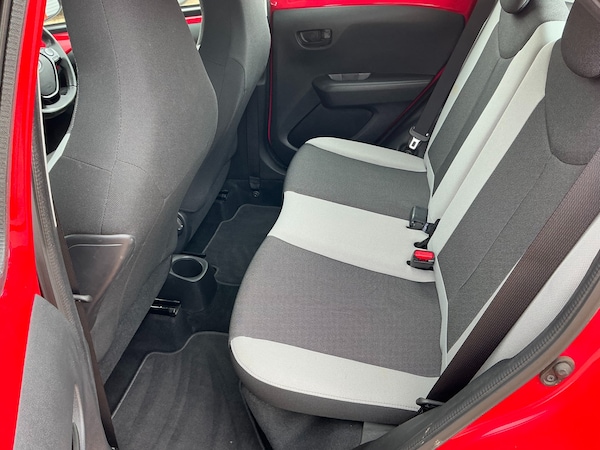 Used Toyota AYGO 2015 for sale - 74421819: Photo 16