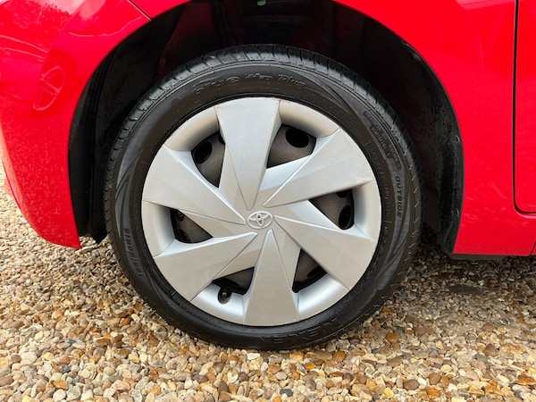 Used Toyota AYGO 2015 for sale - 74421819: Photo 27