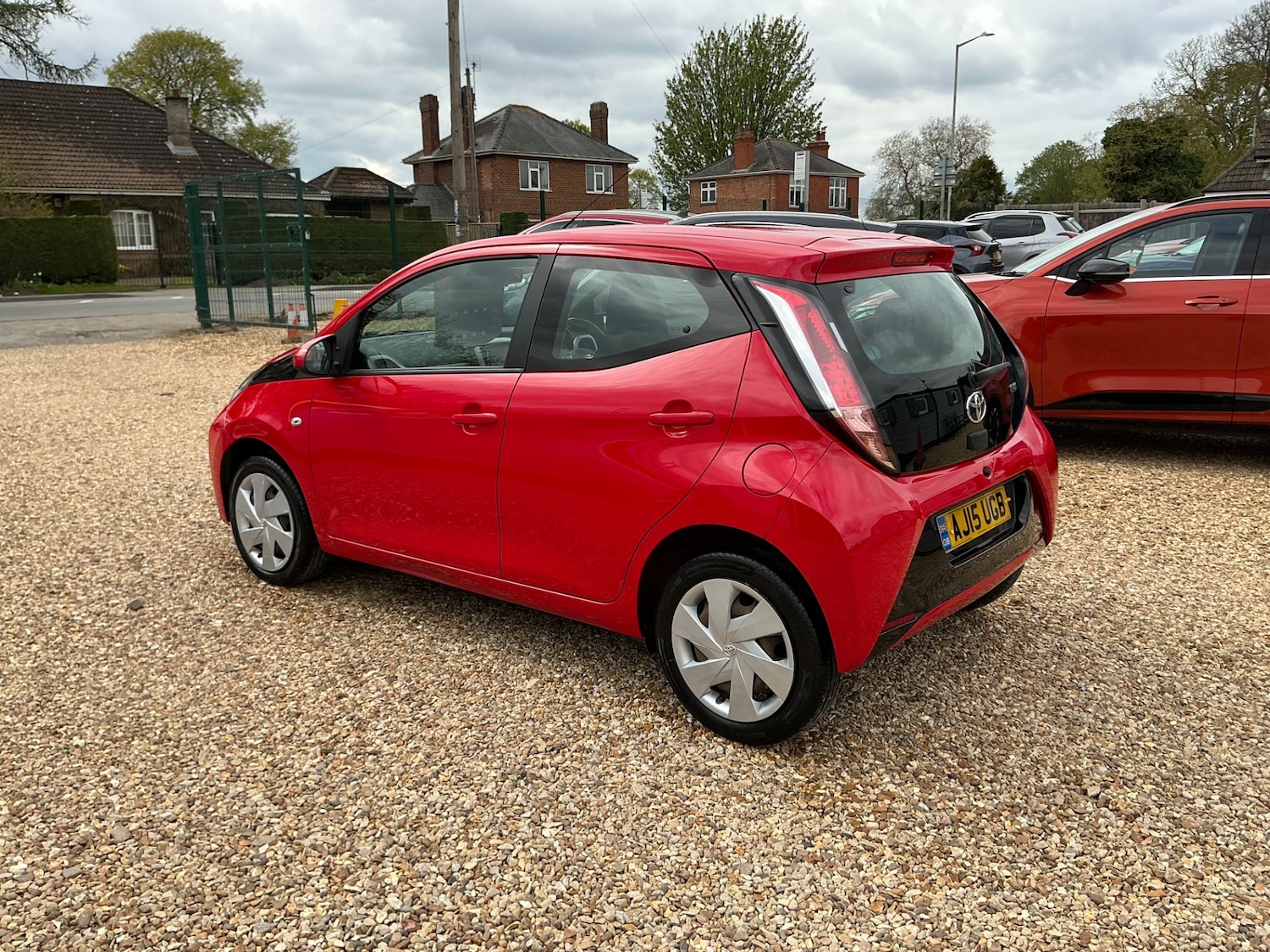 Used Toyota AYGO 2015 for sale - 76891731: Photo 15