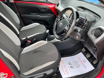 Used Toyota AYGO 2015 for sale - 76891731: Photo