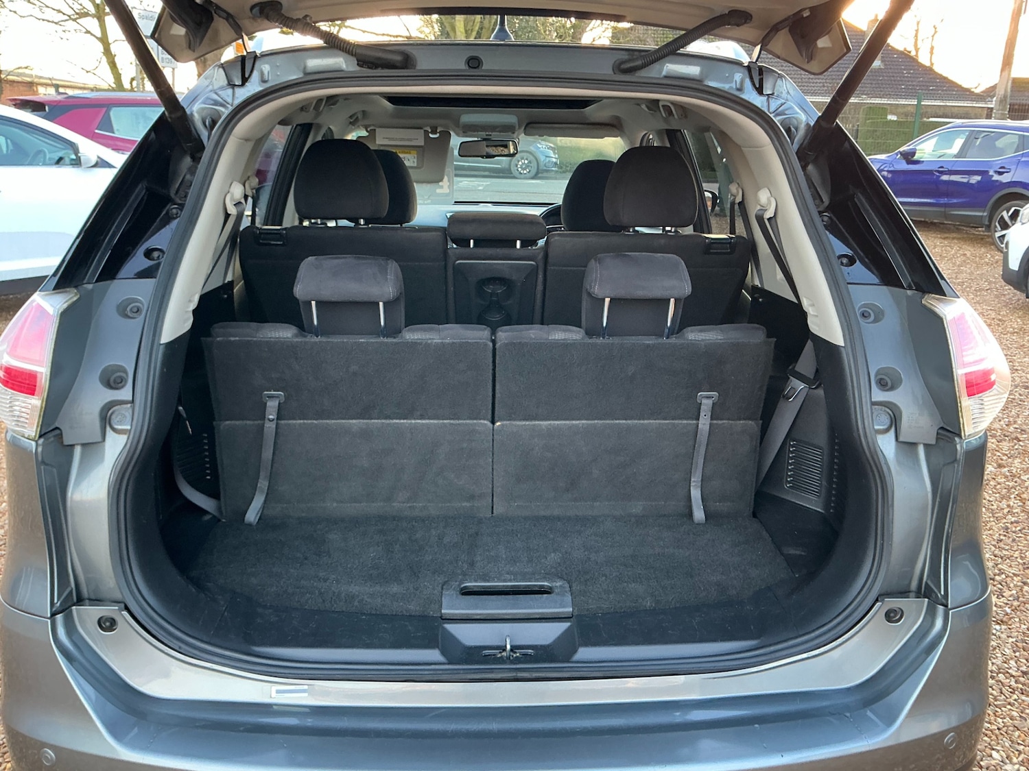 Used Nissan X-Trail 2017 for sale - 77354073: Photo 14