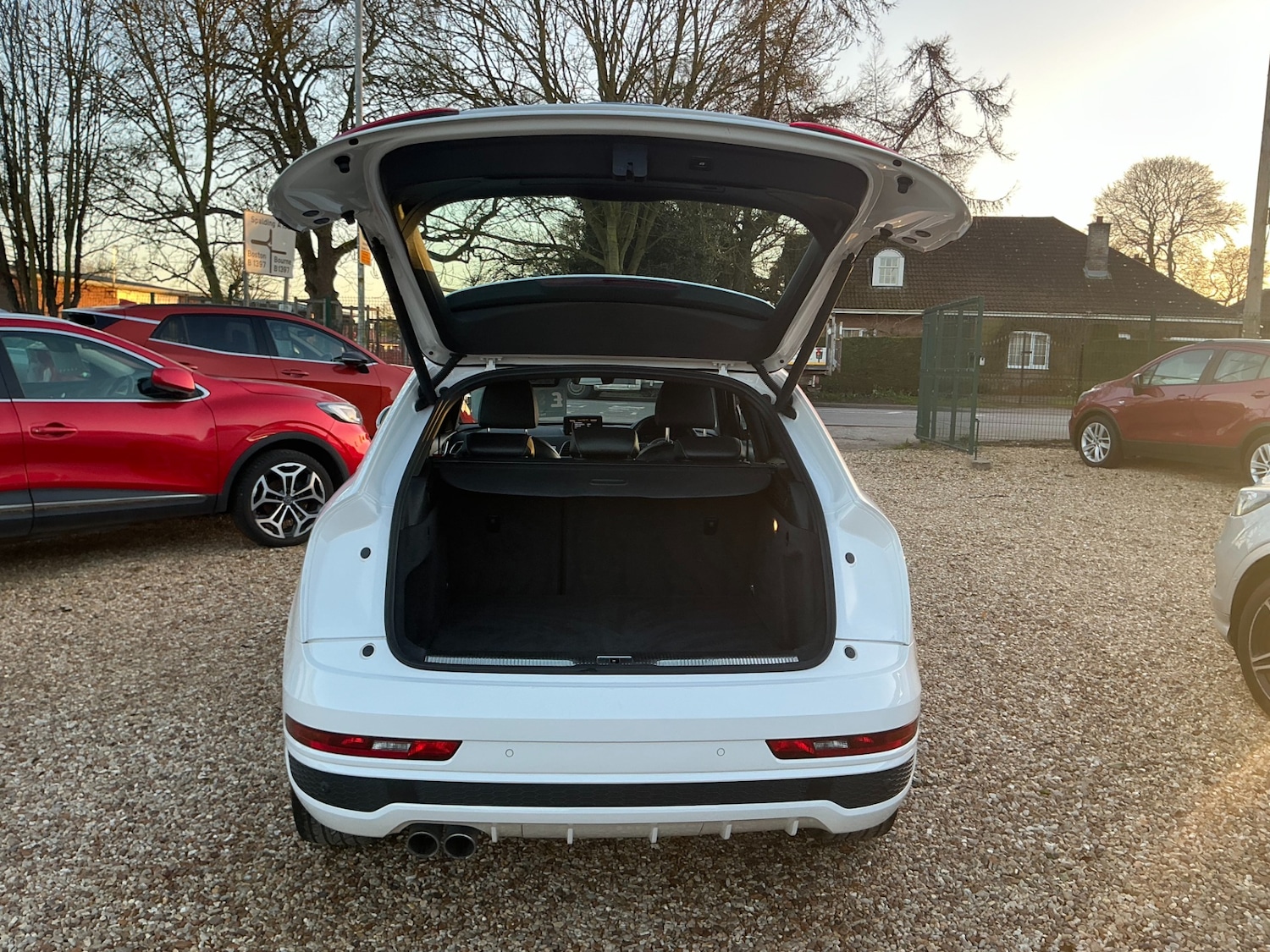 Used Audi Q3 2015 for sale - 77932329: Photo 10