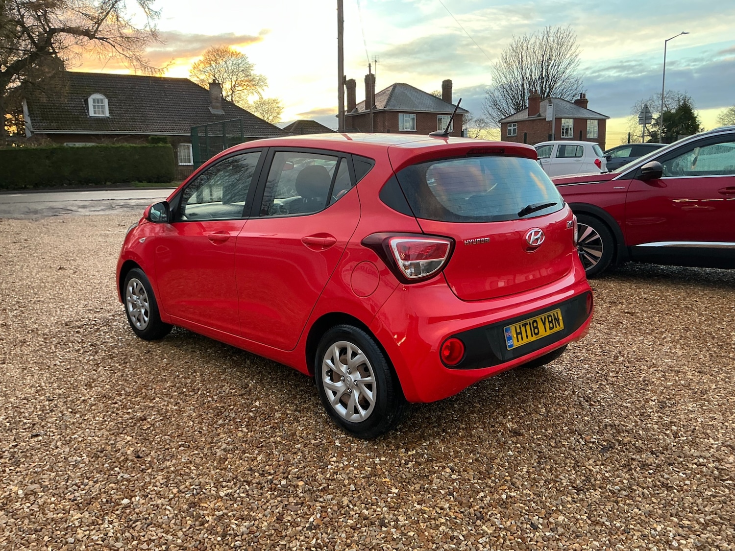 Used Hyundai i10 2018 for sale - 76639999: Photo 13