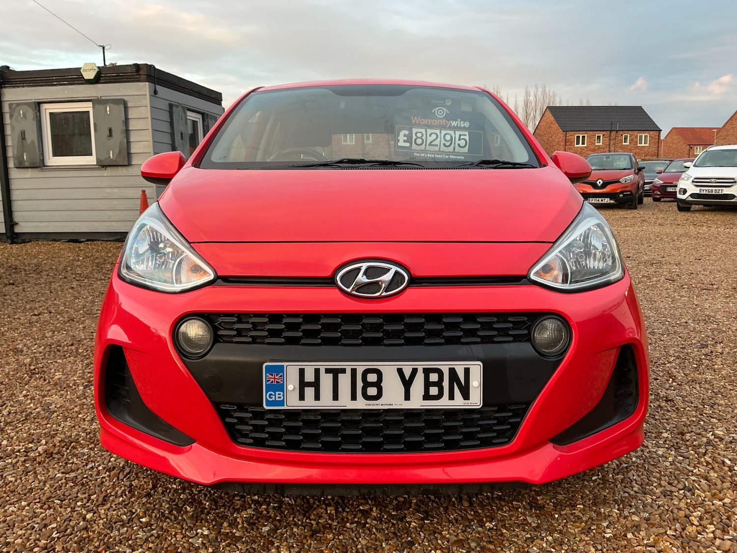 Used Hyundai i10 2018 for sale - 76639999: Photo 18