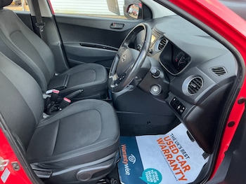 Used Hyundai i10 2018 for sale - 76639999: Photo