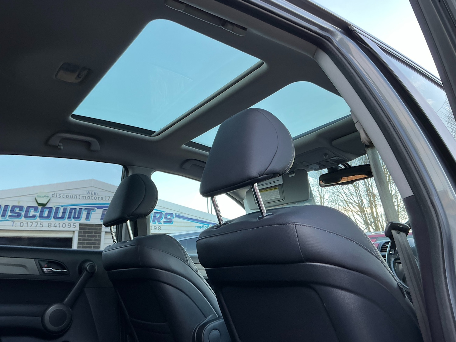 Used Honda CR-V 2011 for sale - 77135797: Photo 10