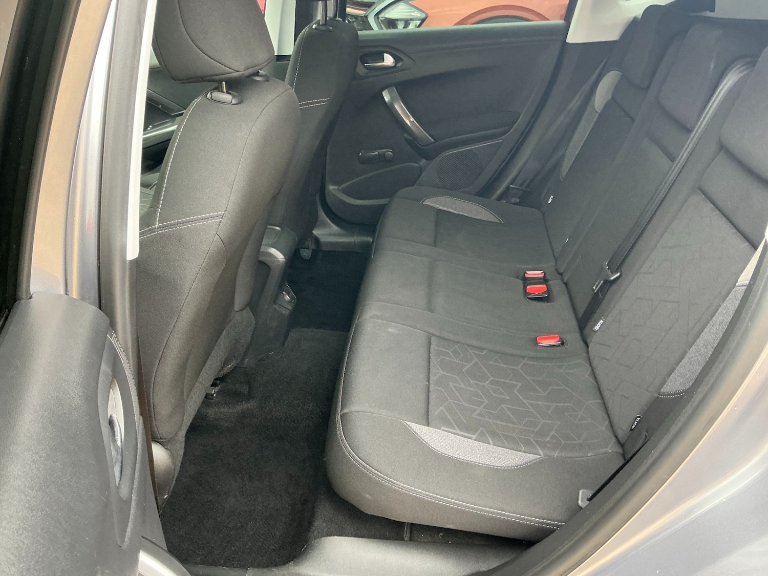 Used Peugeot 2008 2017 for sale - 76233892: Photo 15