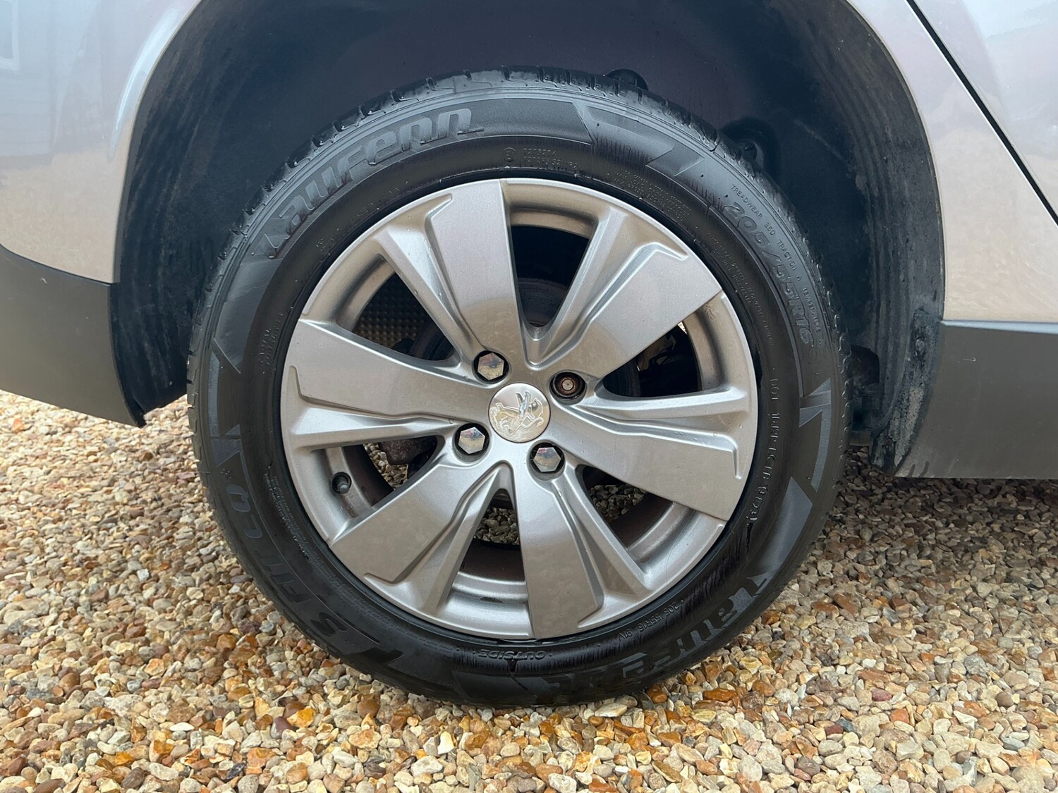 Used Peugeot 2008 2017 for sale - 76233892: Photo 24