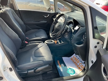Used Honda Jazz 2014 for sale - 75482877: Photo