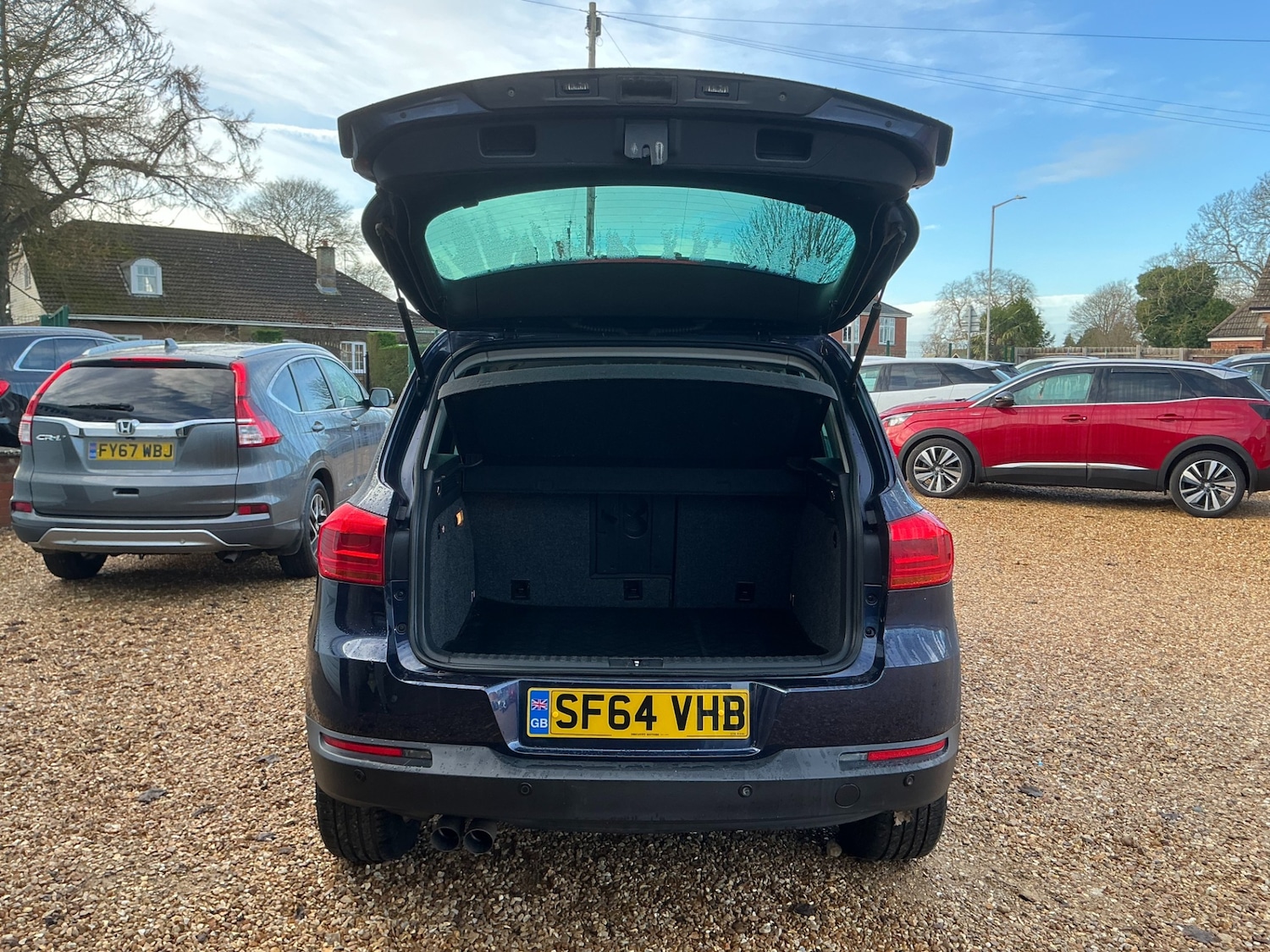 Used Volkswagen Tiguan 2014 for sale - 76807072: Photo 12