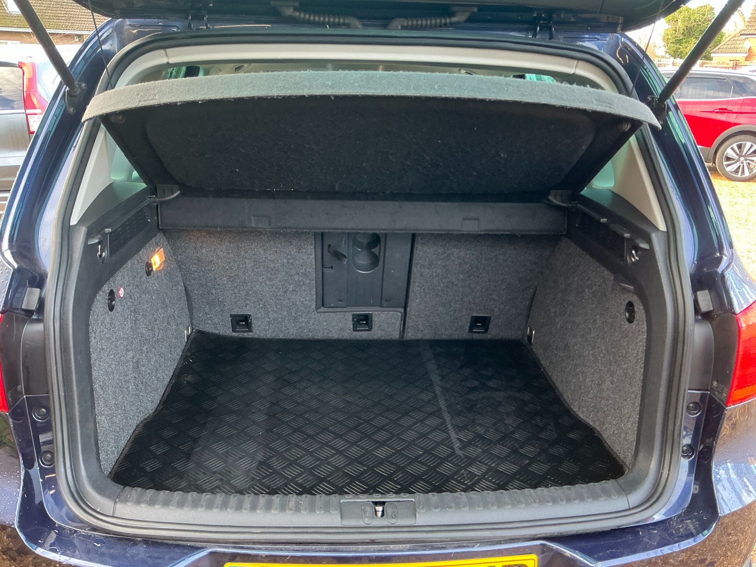 Used Volkswagen Tiguan 2014 for sale - 76807072: Photo 13