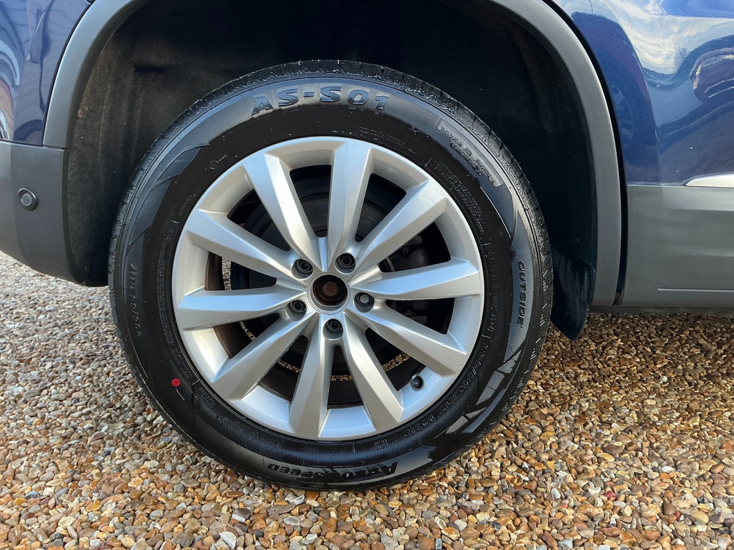 Used Volkswagen Tiguan 2014 for sale - 76807072: Photo 25