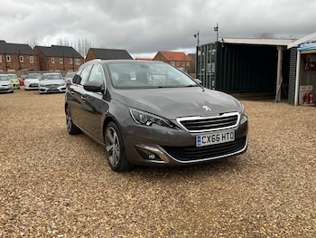 2016 (66) - 1.2 PureTech 130 Allure 5dr AUTOMATIC