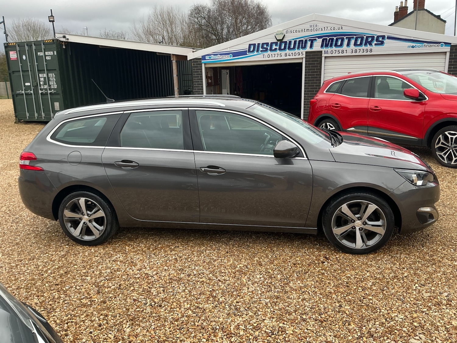 Used Peugeot 308 2016 for sale - 77502935: Photo 8