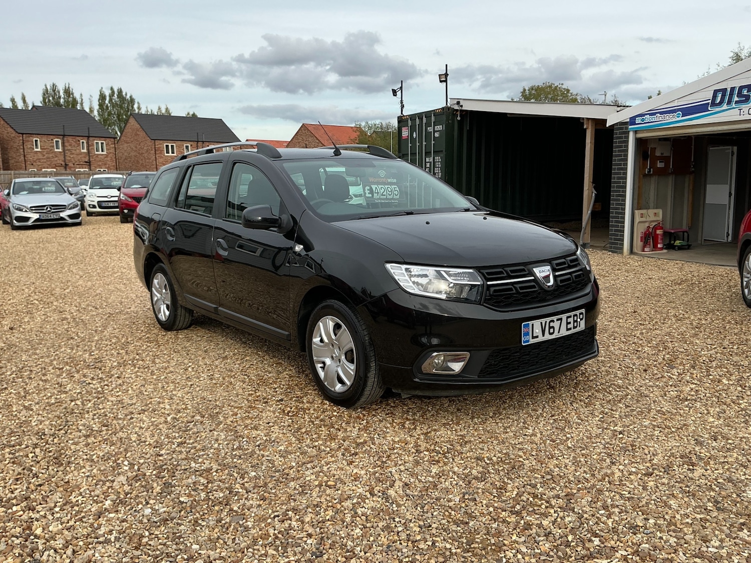 Used Dacia Logan MCV 2017 for sale - 76063730: Photo 2