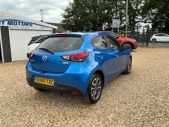 Used Mazda Mazda2 2015 for sale - 78873816: Photo