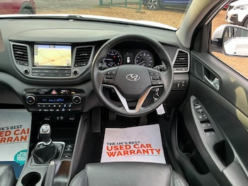 Used Hyundai TUCSON 2018 for sale - 77210060: Photo