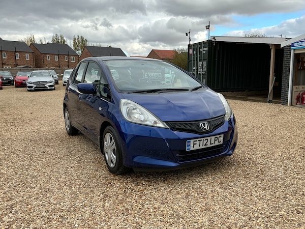 Used Honda Jazz 2012 for sale - 76288655: Photo 1