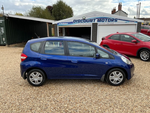 Used Honda Jazz 2012 for sale - 76288655: Photo 6