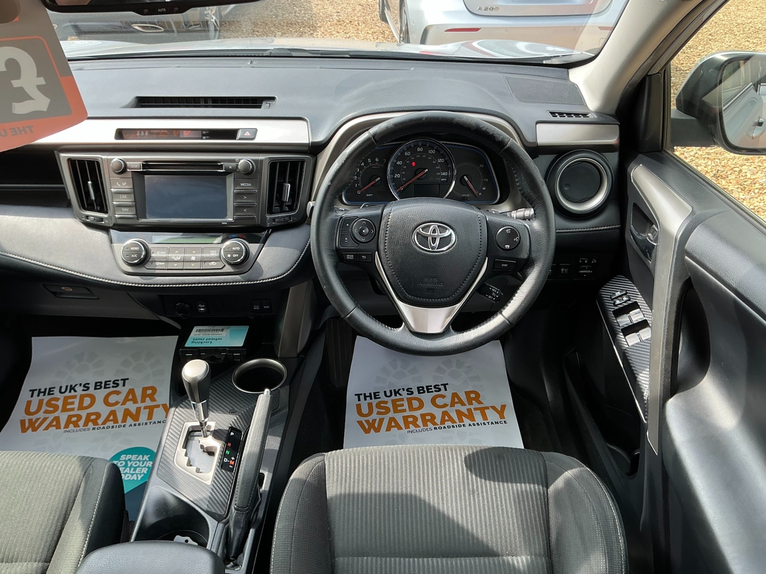 Used Toyota RAV4 2015 for sale - 76891738: Photo 4