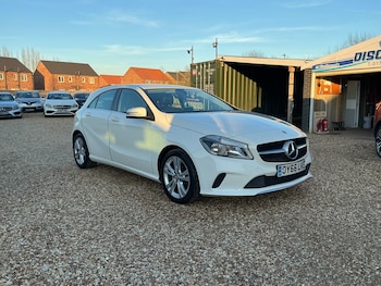 Used Mercedes-Benz A-Class 2016 for sale - 77702650: Photo