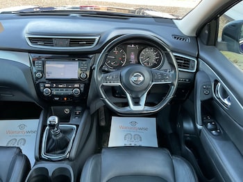 Used Nissan Qashqai 2018 for sale - 73778421: Photo