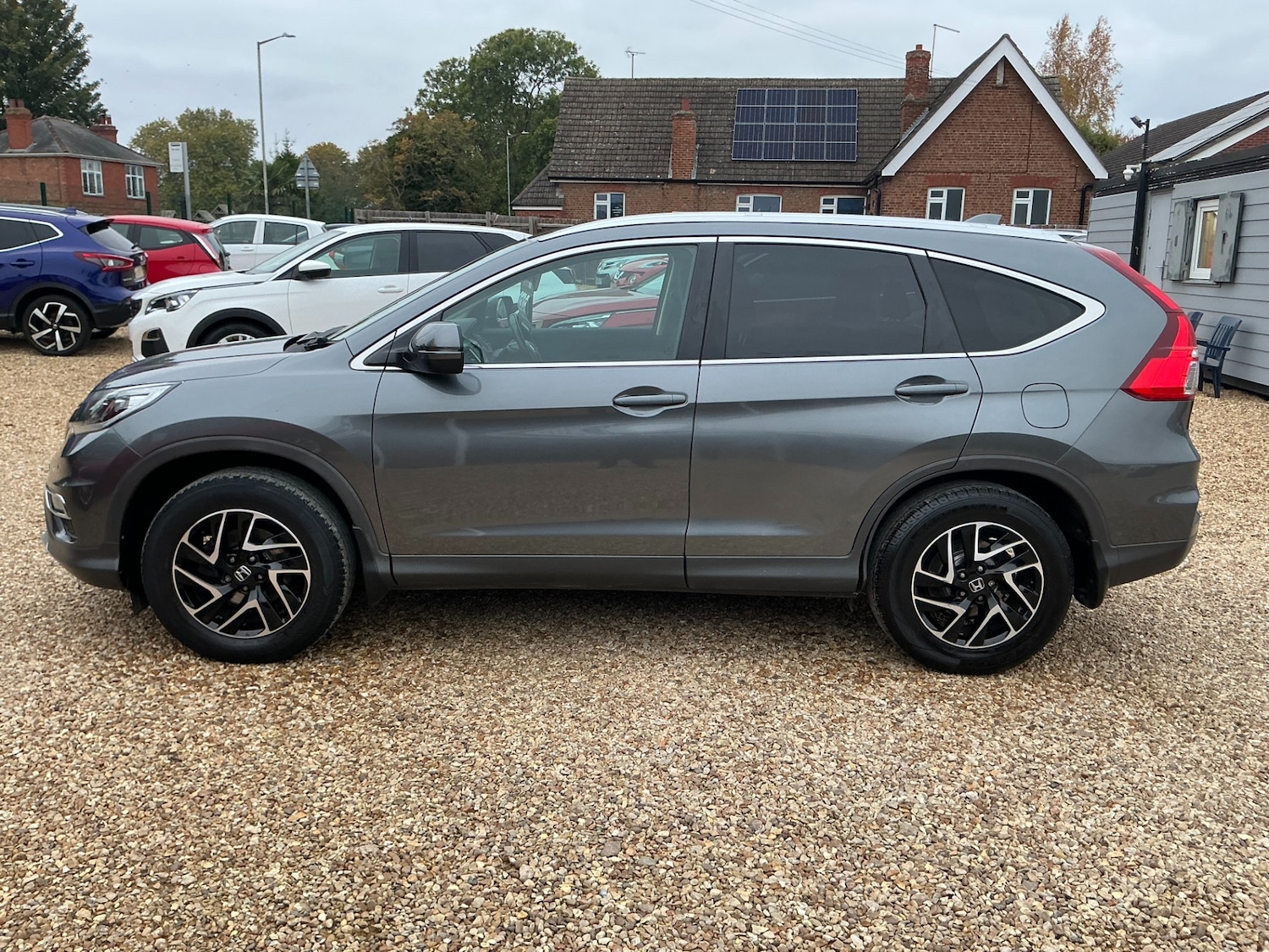 Used Honda CR-V 2017 for sale - 76275066: Photo 17