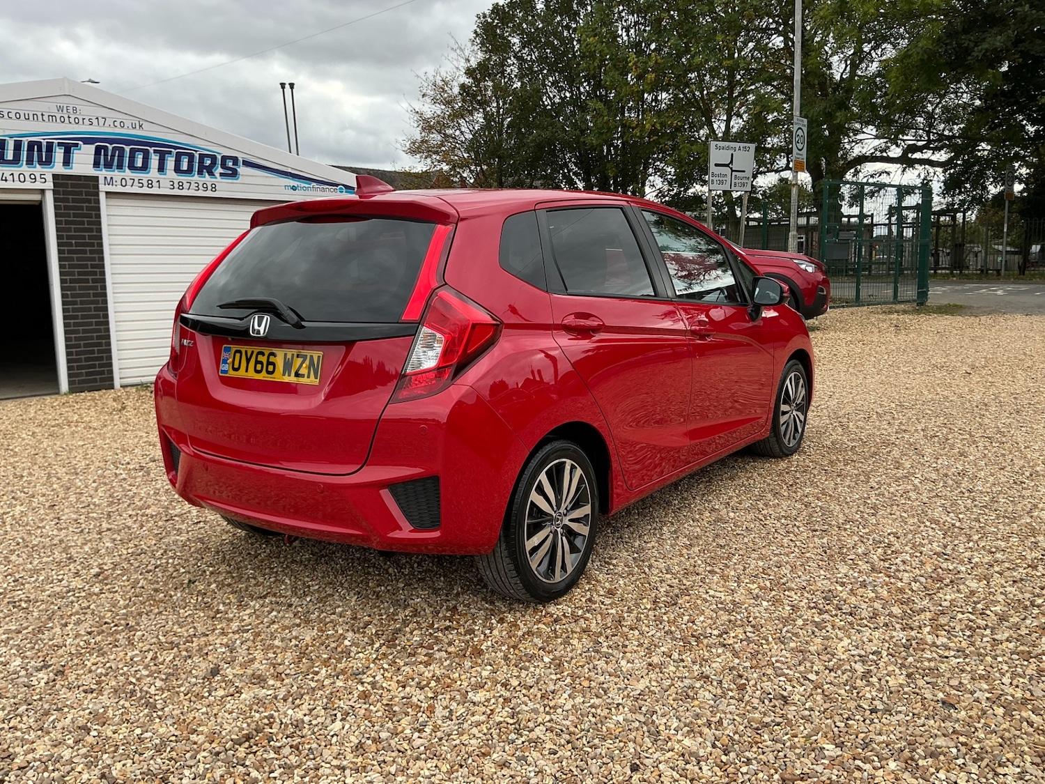 Used Honda Jazz 2016 for sale - 76208686: Photo 10