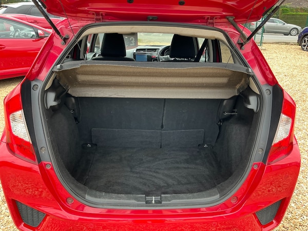 Used Honda Jazz 2016 for sale - 76208686: Photo 13