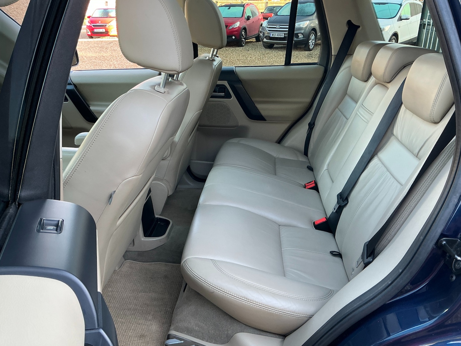 Used Land Rover Freelander 2013 for sale - 76290046: Photo 18