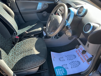 Used Peugeot 107 2010 for sale - 78354865: Photo