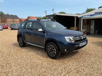 Used Dacia Duster 2017 for sale - 75366649: Photo