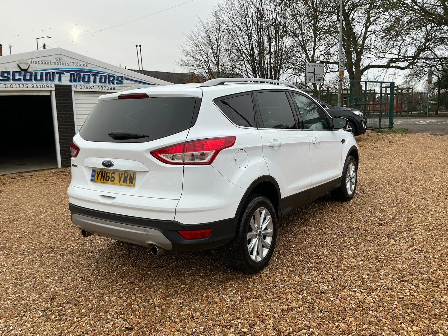 Used Ford Kuga 2016 for sale - 76968624: Photo 10