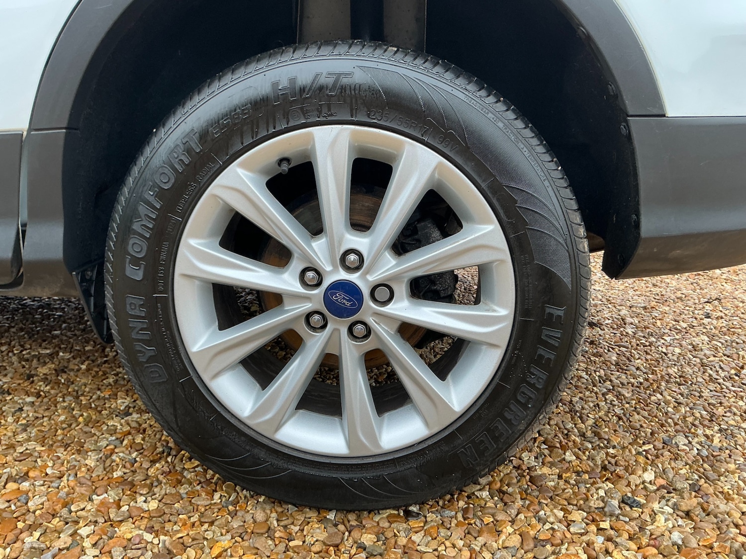 Used Ford Kuga 2016 for sale - 76968624: Photo 26