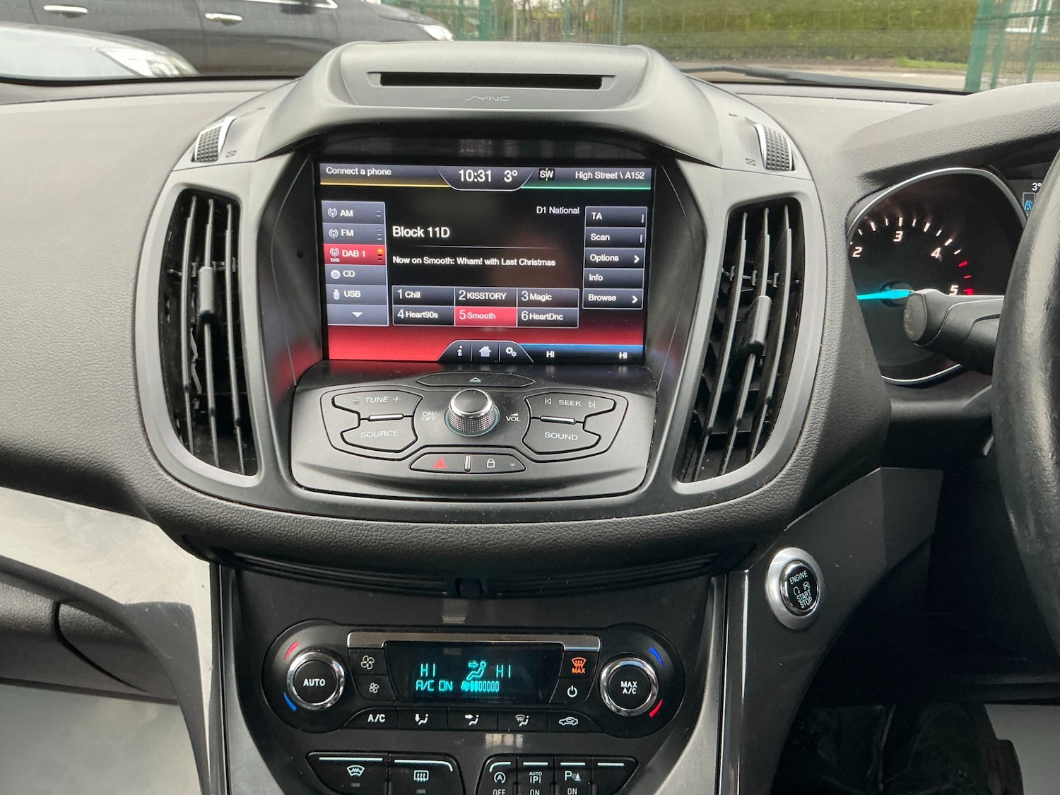 Used Ford Kuga 2016 for sale - 76968624: Photo 7