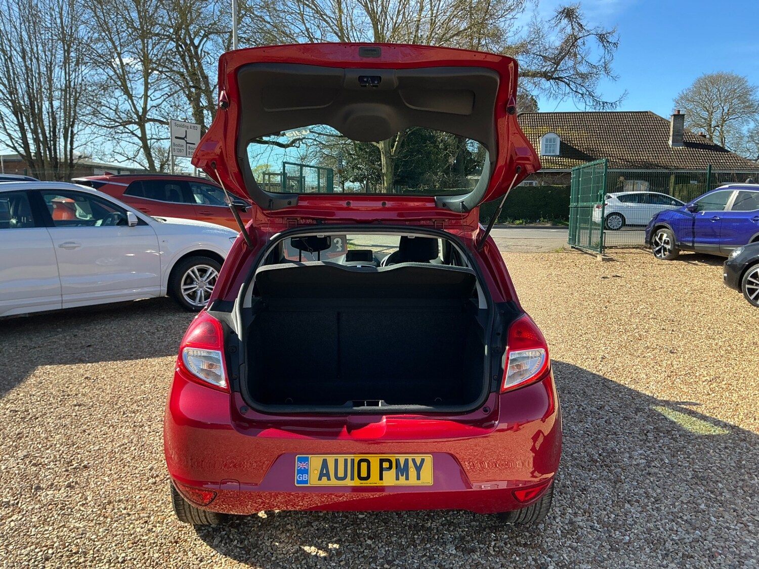 Used Renault Clio 2010 for sale - 78025807: Photo 10