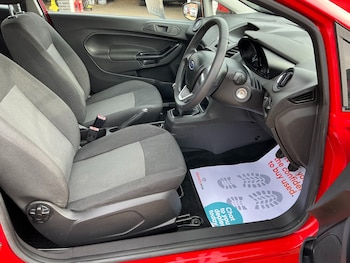 Used Ford Fiesta 2015 for sale - 77847447: Photo