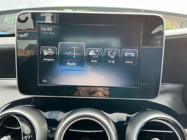 Used Mercedes-Benz C Class 2014 for sale - 75319851: Photo 8