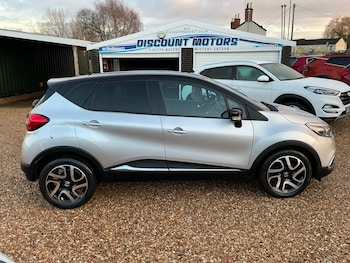 Used Renault Captur 2016 for sale - 77224851: Photo