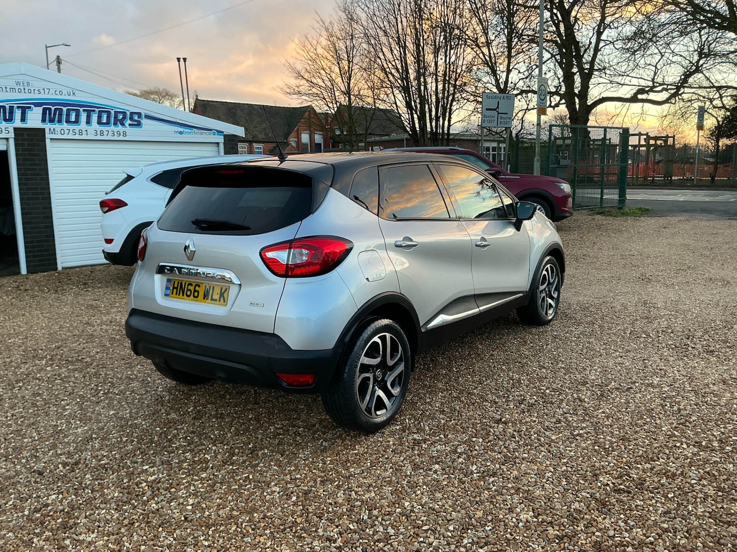 Used Renault Captur 2016 for sale - 77224851: Photo 4