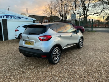 Used Renault Captur 2016 for sale - 77224851: Photo