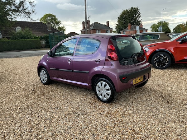 Used Peugeot 107 2013 for sale - 75484729: Photo 13