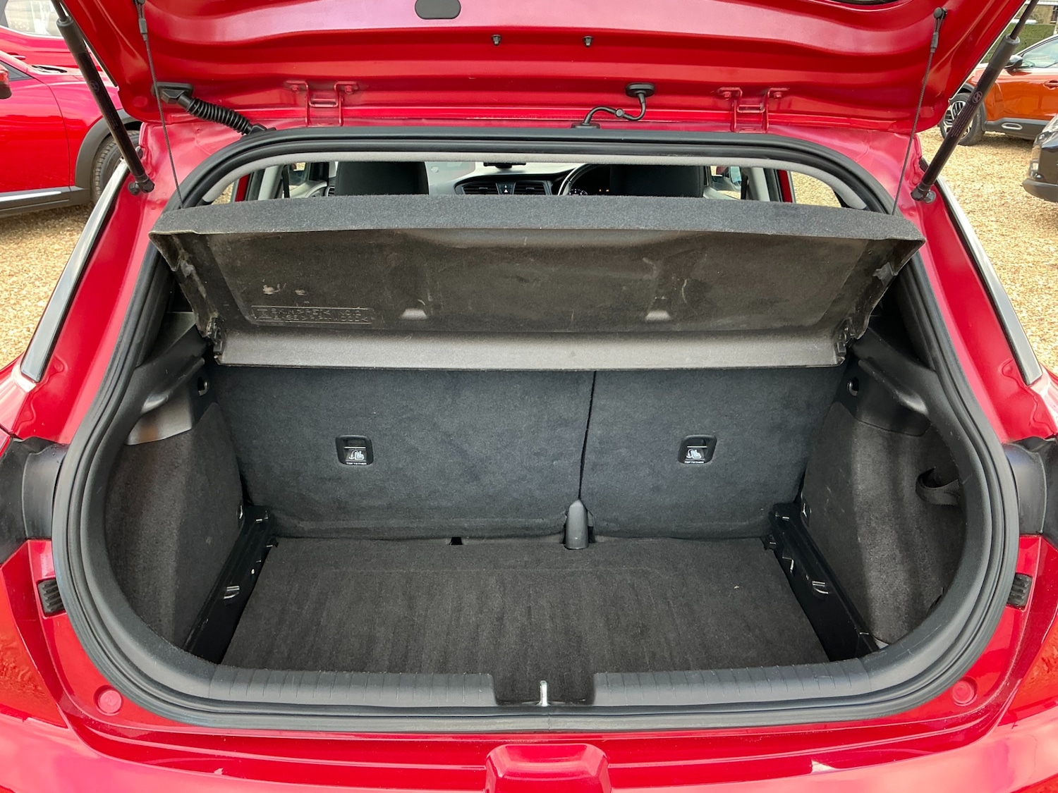 Used Hyundai i20 2018 for sale - 76231935: Photo 11