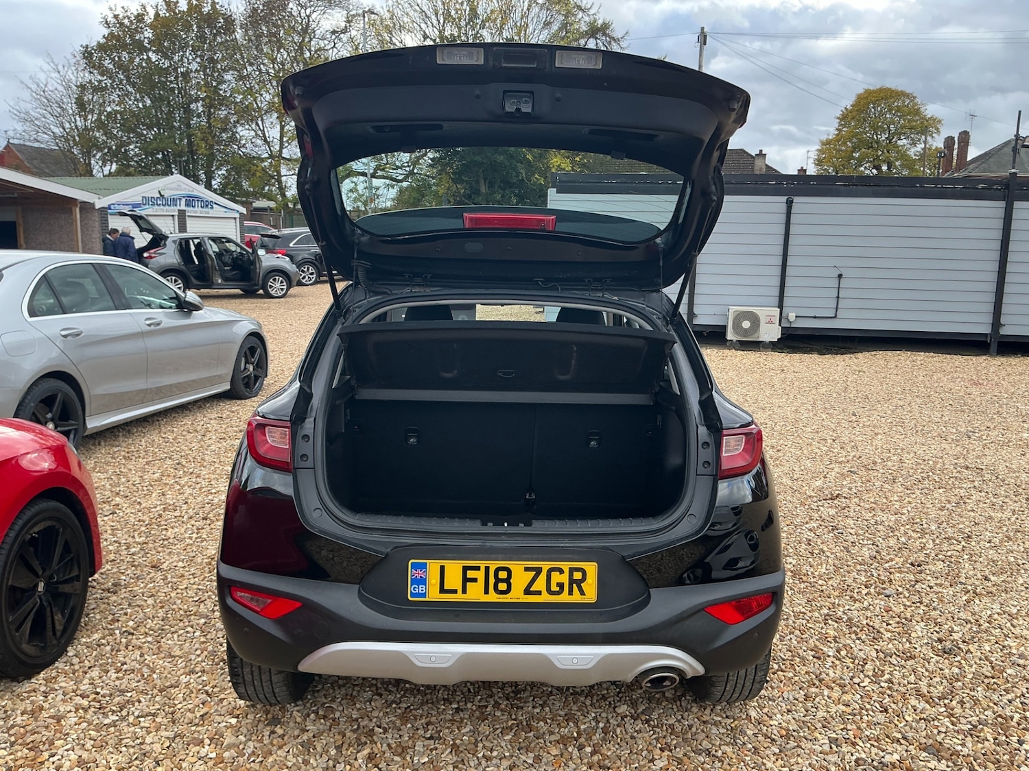 Used Kia Stonic 2018 for sale - 76301186: Photo 12