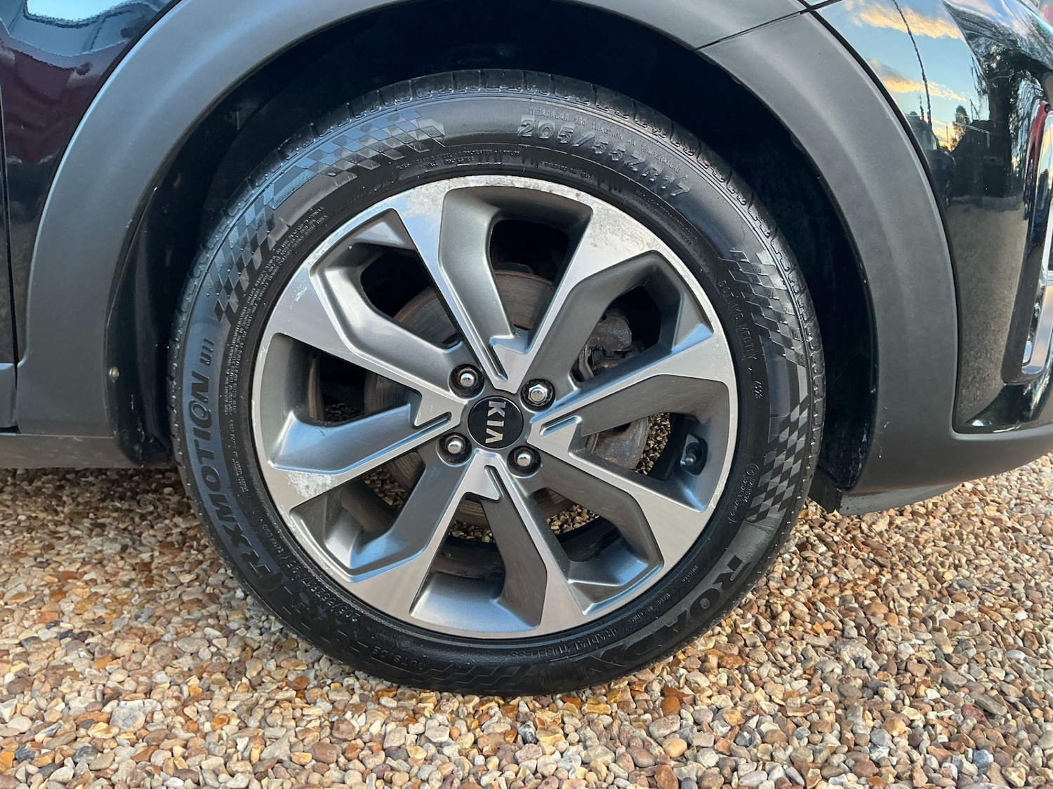 Used Kia Stonic 2018 for sale - 76301186: Photo 24