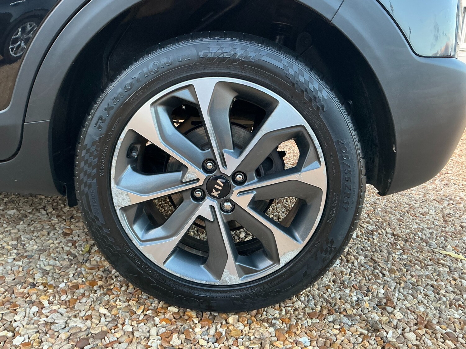 Used Kia Stonic 2018 for sale - 76301186: Photo 26